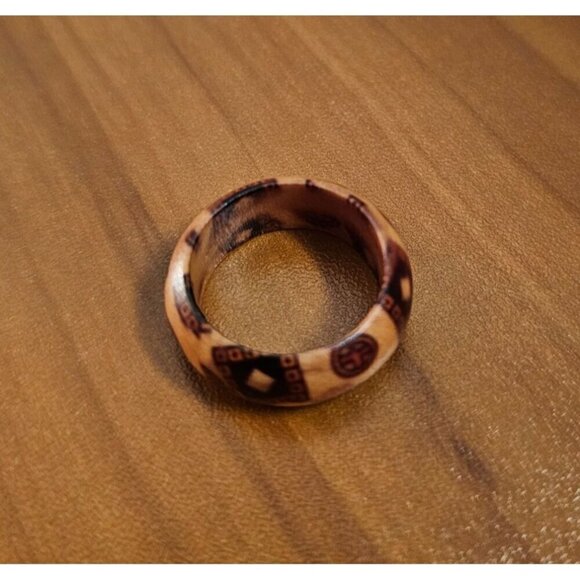 Size 6.5 Real Wood Unisex Ring Handcrafted Matte Finish Minimalist Jewelry - Picture 3 of 4